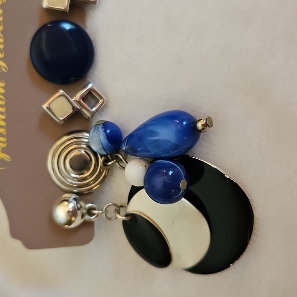 Vtg Set of Two Single and Two Pair Geometric Cubism Square Circle Earrings - Picture 2 of 5